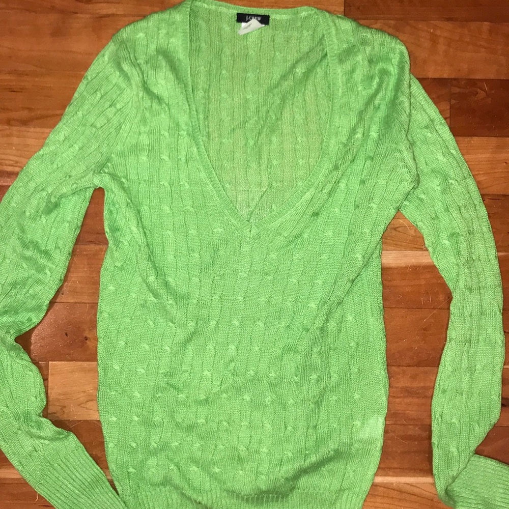 Linen v neck Jcrew cable sweater
